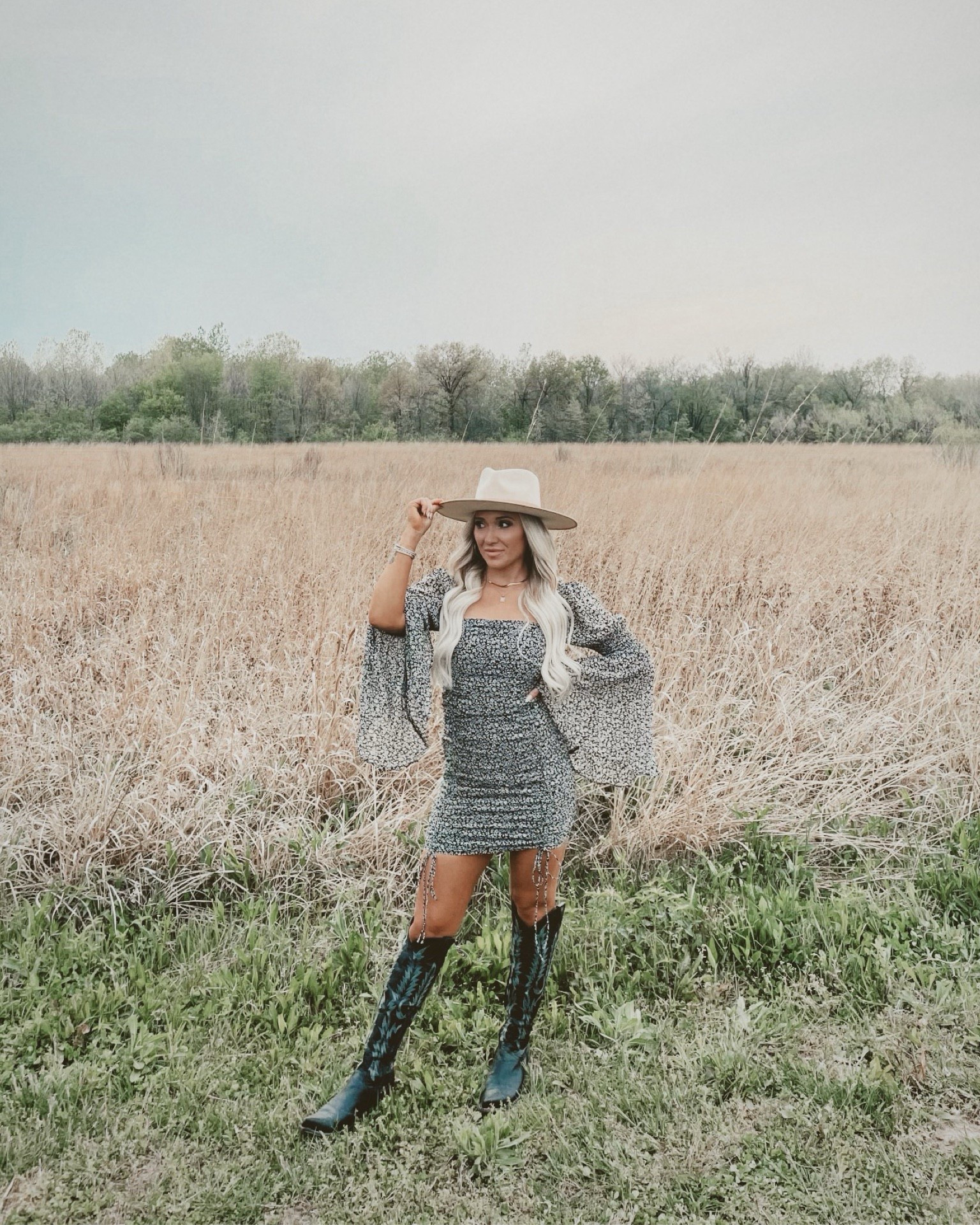 My dress from this photoshoot is super old Vici Dolls from 4 years ago! Linking similar finds to a black+white dress combo! Perfect for a photoshoot with a couple | photographs we’ll + easy to match colors with! 

#LTKPetite #LTKFamily #LTKBump