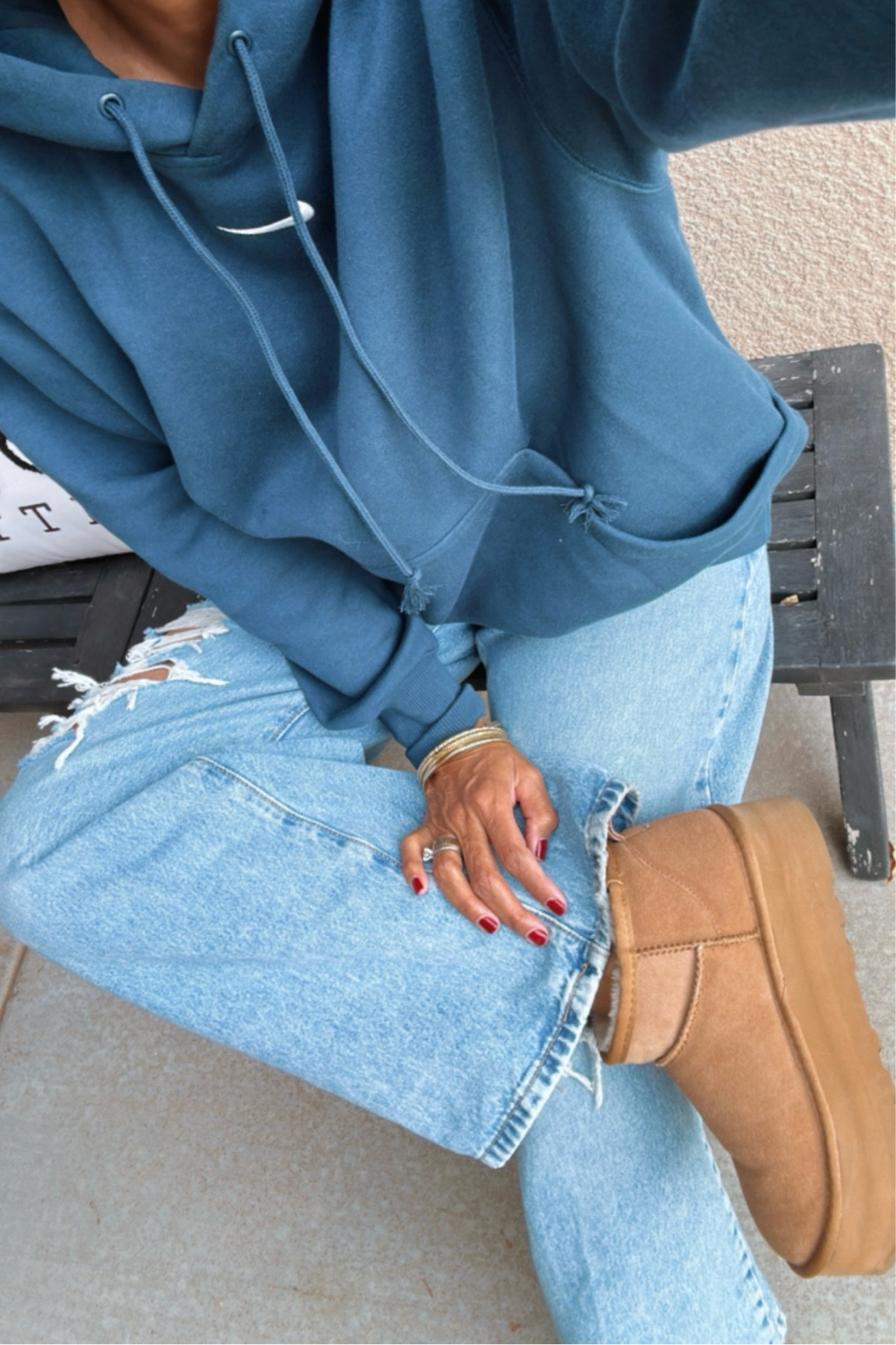 Nike hoodie 

#LTKShoeCrush #LTKFindsUnder100 #LTKStyleTip