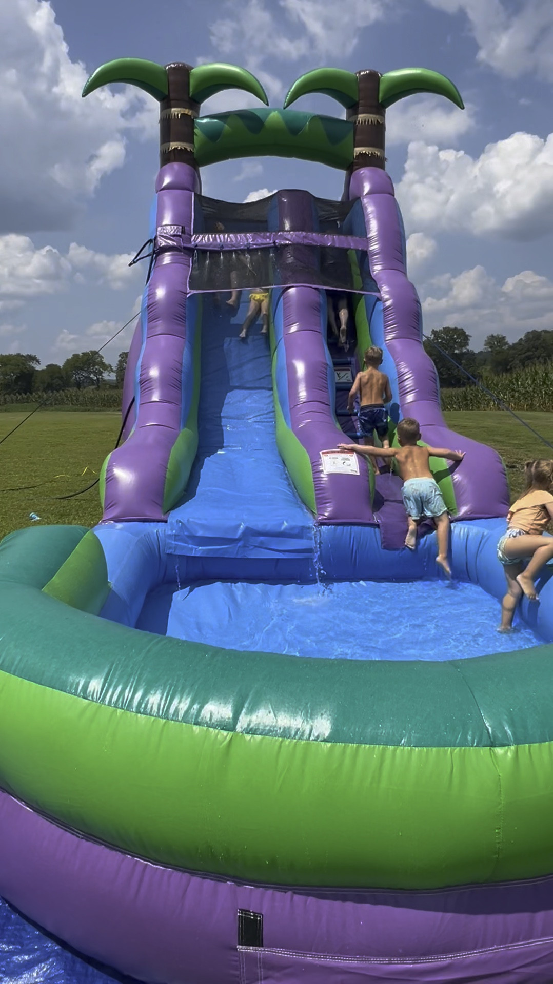 The BEST inflatable water slide for all your party needs!! 🤩

#LTKKids #LTKSwim #LTKVideo