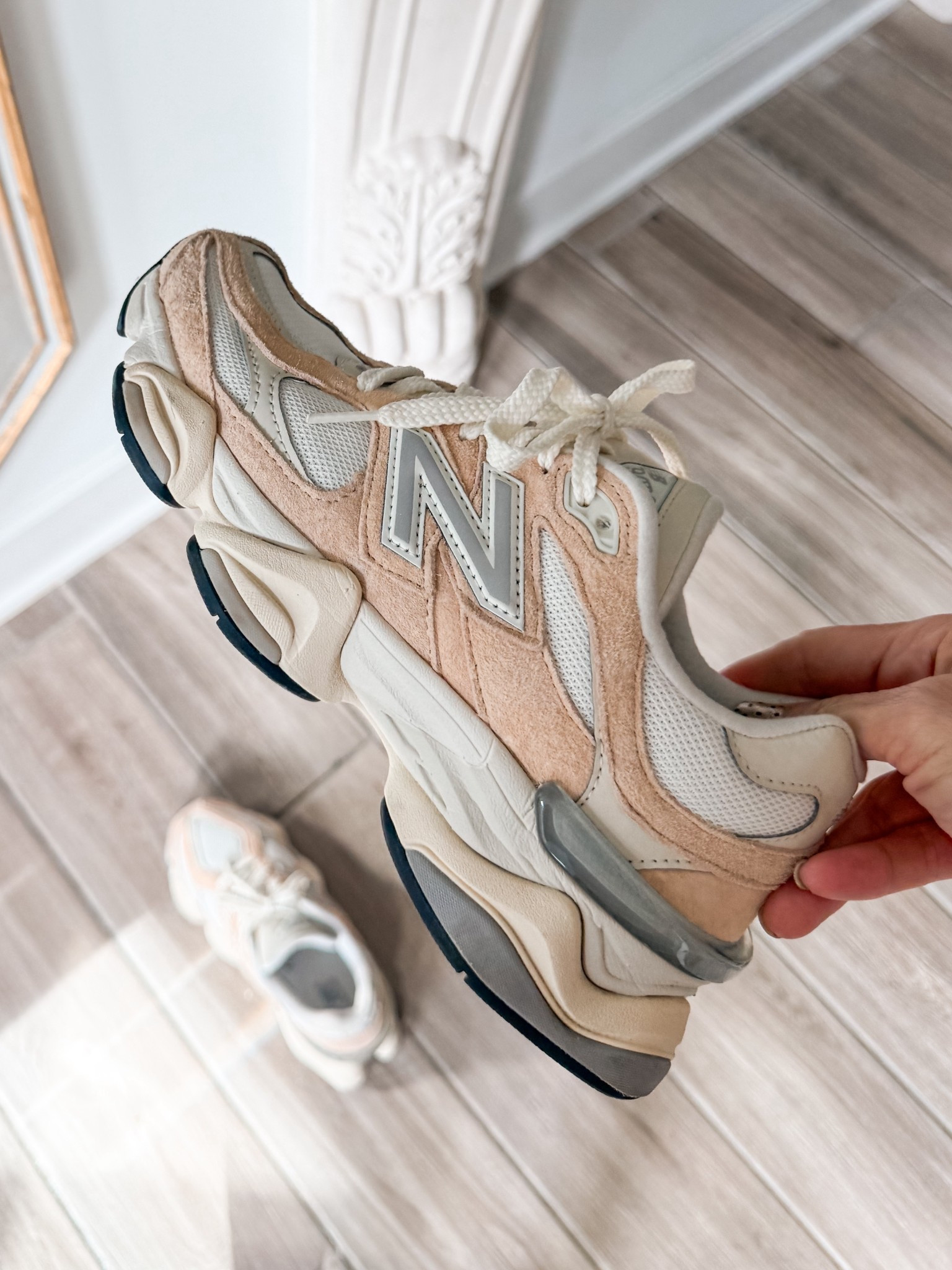 These sneakers are amazing for long walks! I did 5 miles today in them and wear to Disney too where I average 20k steps and always stay comfortable! 

I love the lining too, it’s a soft cozy fabric that’s feels warm in the winter and comfy in the summer, so they’re amazing year round! 

True to size 

#LTKActive #LTKSaleAlert #LTKFindsUnder100