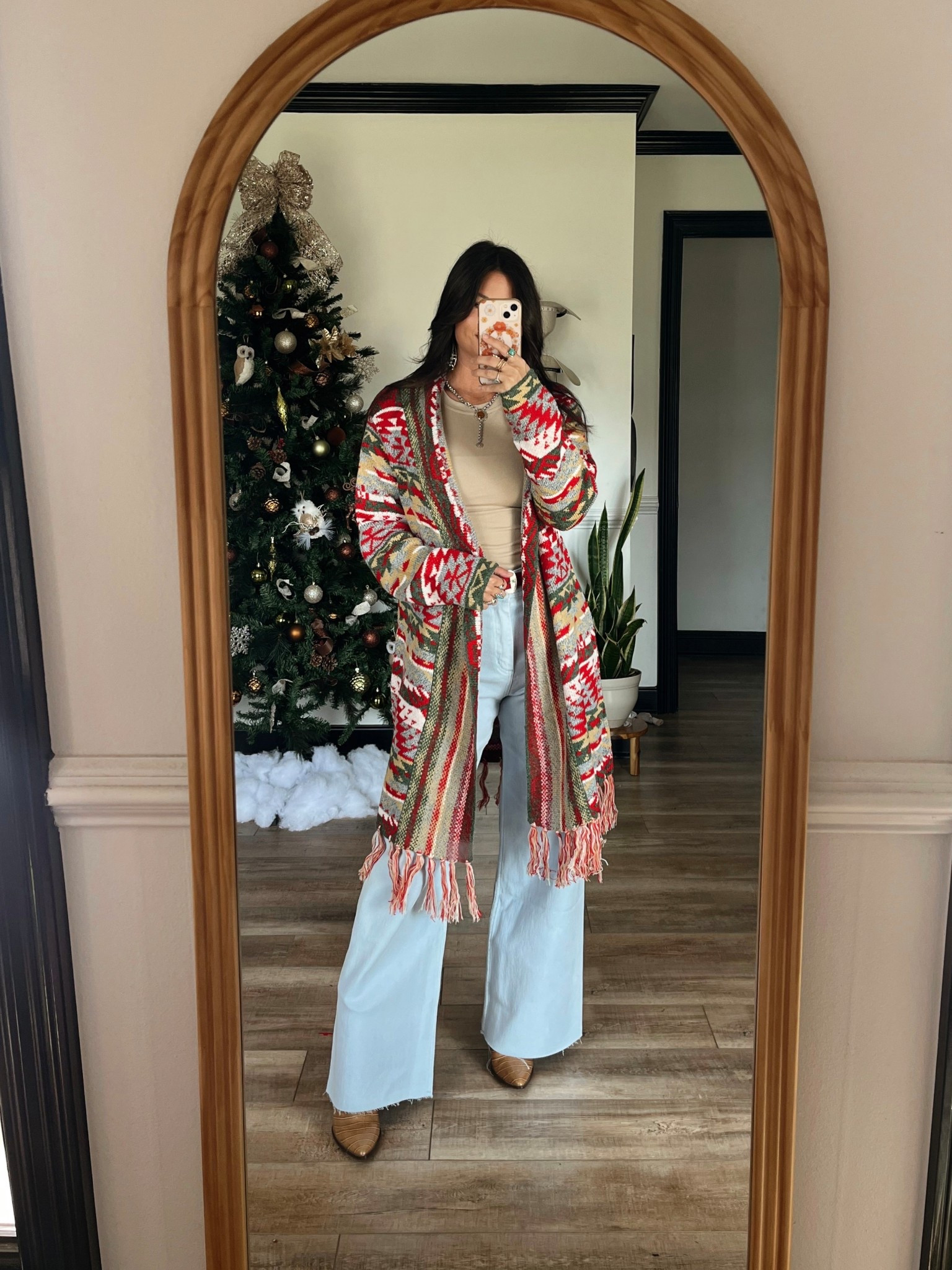 Love a cozy holiday cardigan! Wearing size s/m top and small pants! They do have stretch

#LTKootd #LTKHoliday #LTKSeasonal