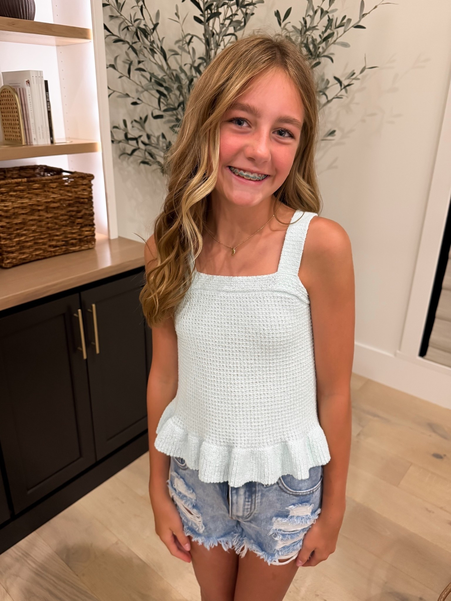 Open knit tank - size medium

#LTKootd #LTKvlog #LTKKids