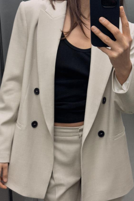 DOUBLE BREASTED SHOULDER PAD BLAZER | Zara US