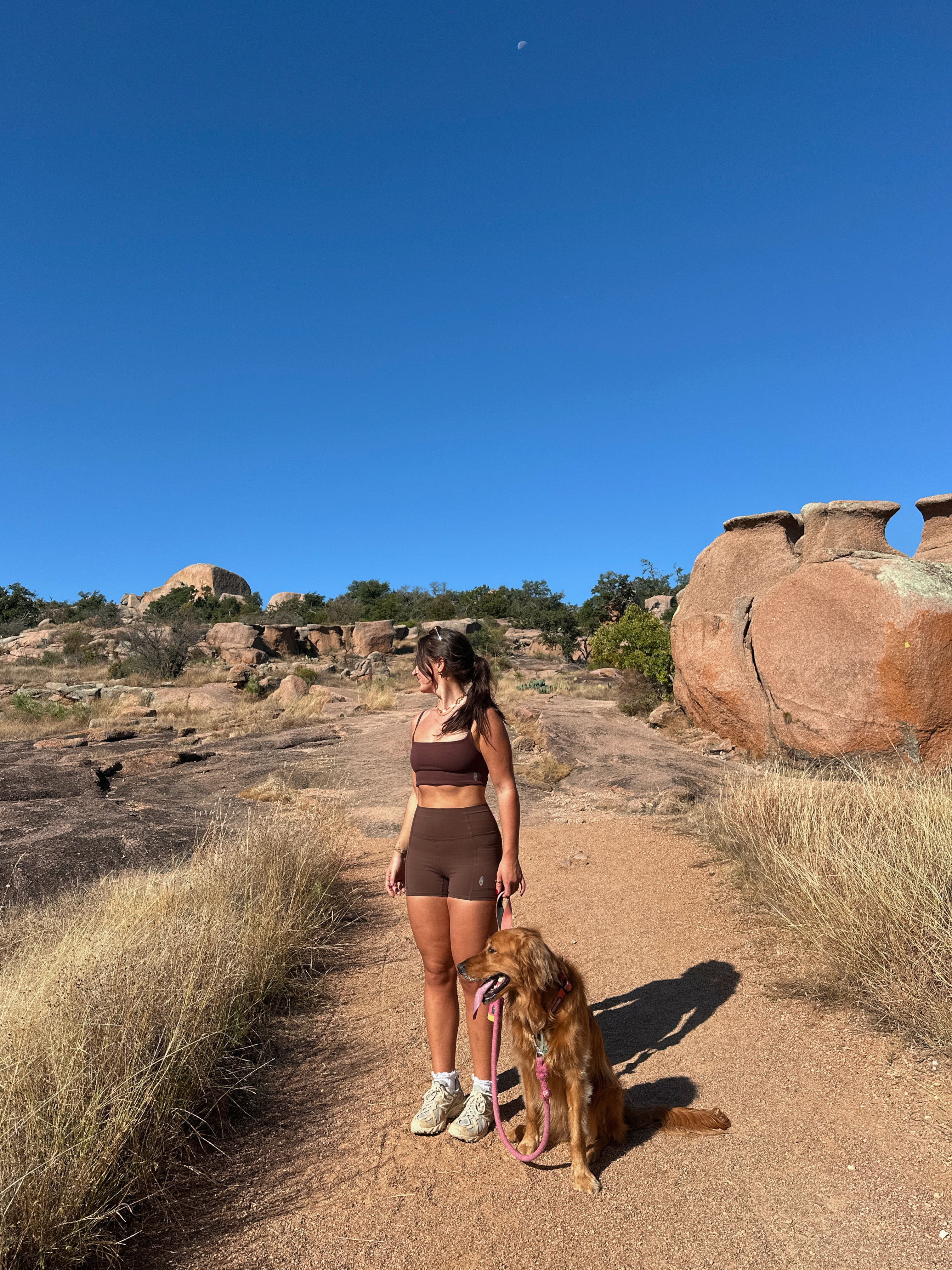 Recently obsessed with brown & navy for the season!

#LTKFindsUnder100 #LTKStyleTip #LTKActive