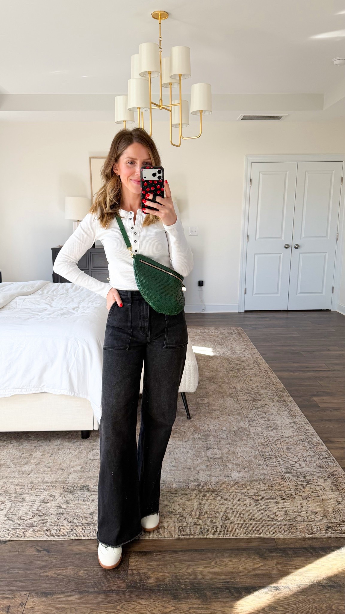 OOTD for a chill Tuesday. Wearing S Henley and my usual size in jeans! 