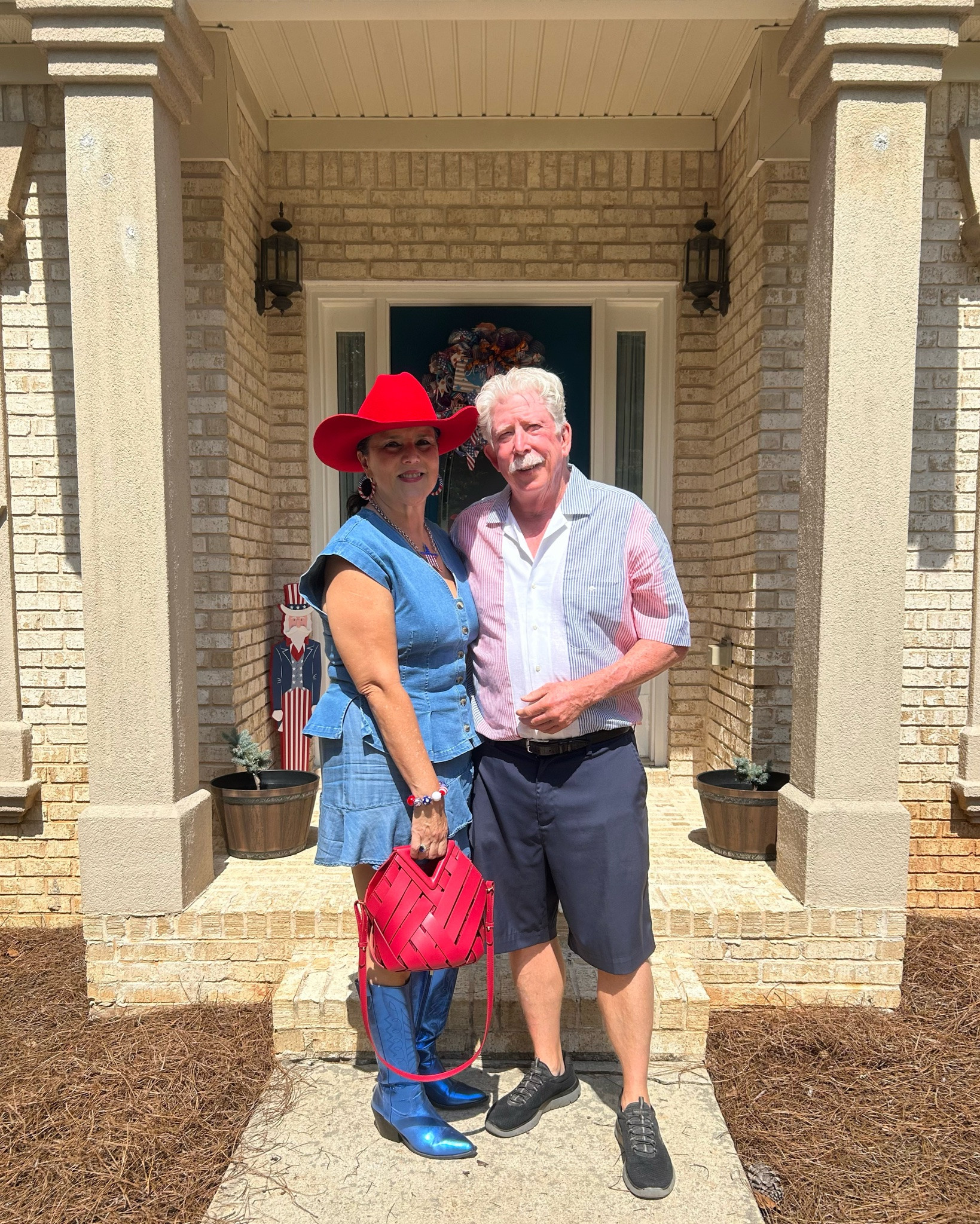 red, white, and cute cute!! ❤️🤍💙 such a fun porch look with denim, stars, and a little sparkle. celebrating in style with my girls, and yes that red hat had to be the moment!!
always be confident ✨
#agelessfashion #styleover50 #midlifestyle #over50fashion #wearwhatyoulove

#LTKdayinmylife #LTKMidsize #LTKOver40