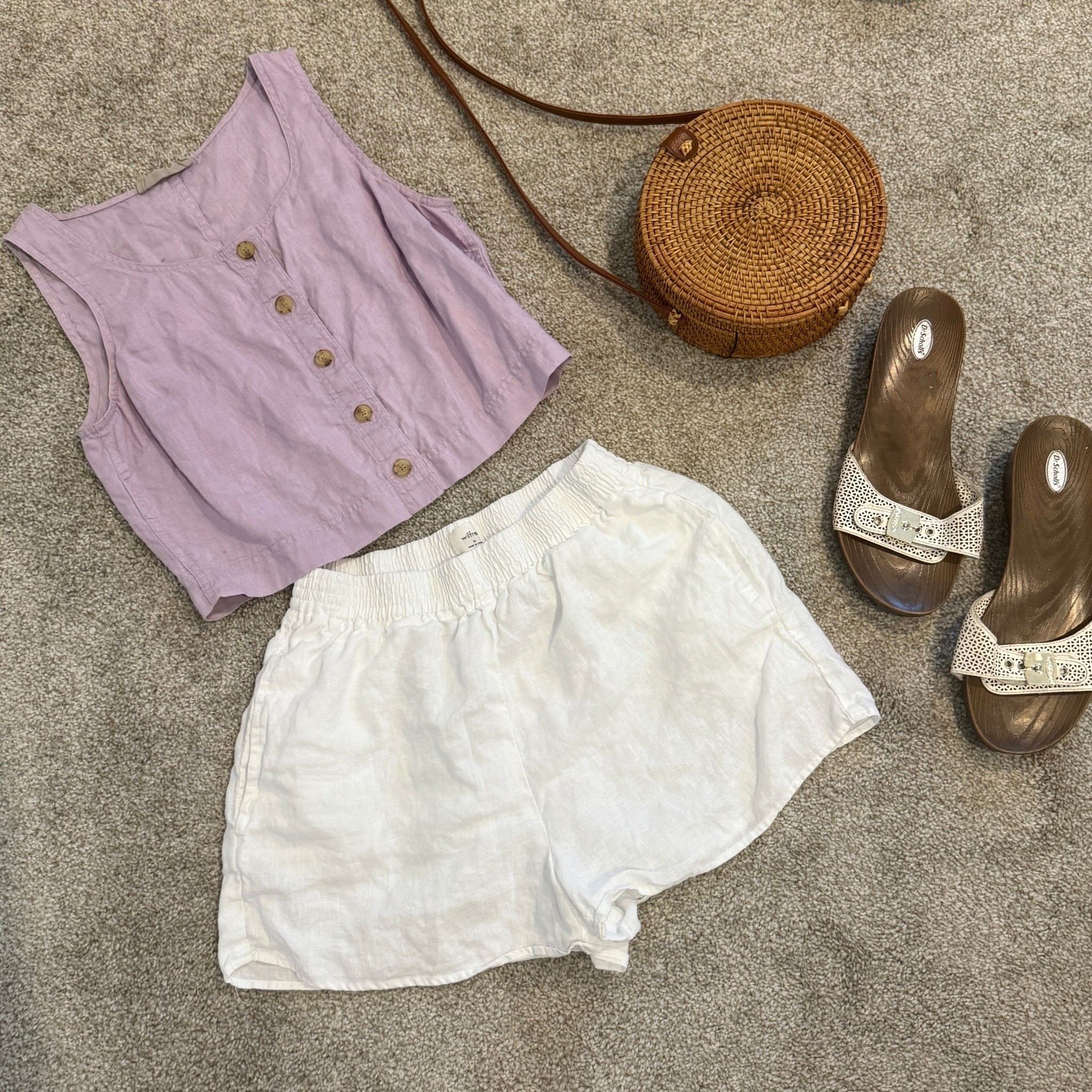 #linen #summer # Driscoll #woodensandal #rataanbag #travel # natural