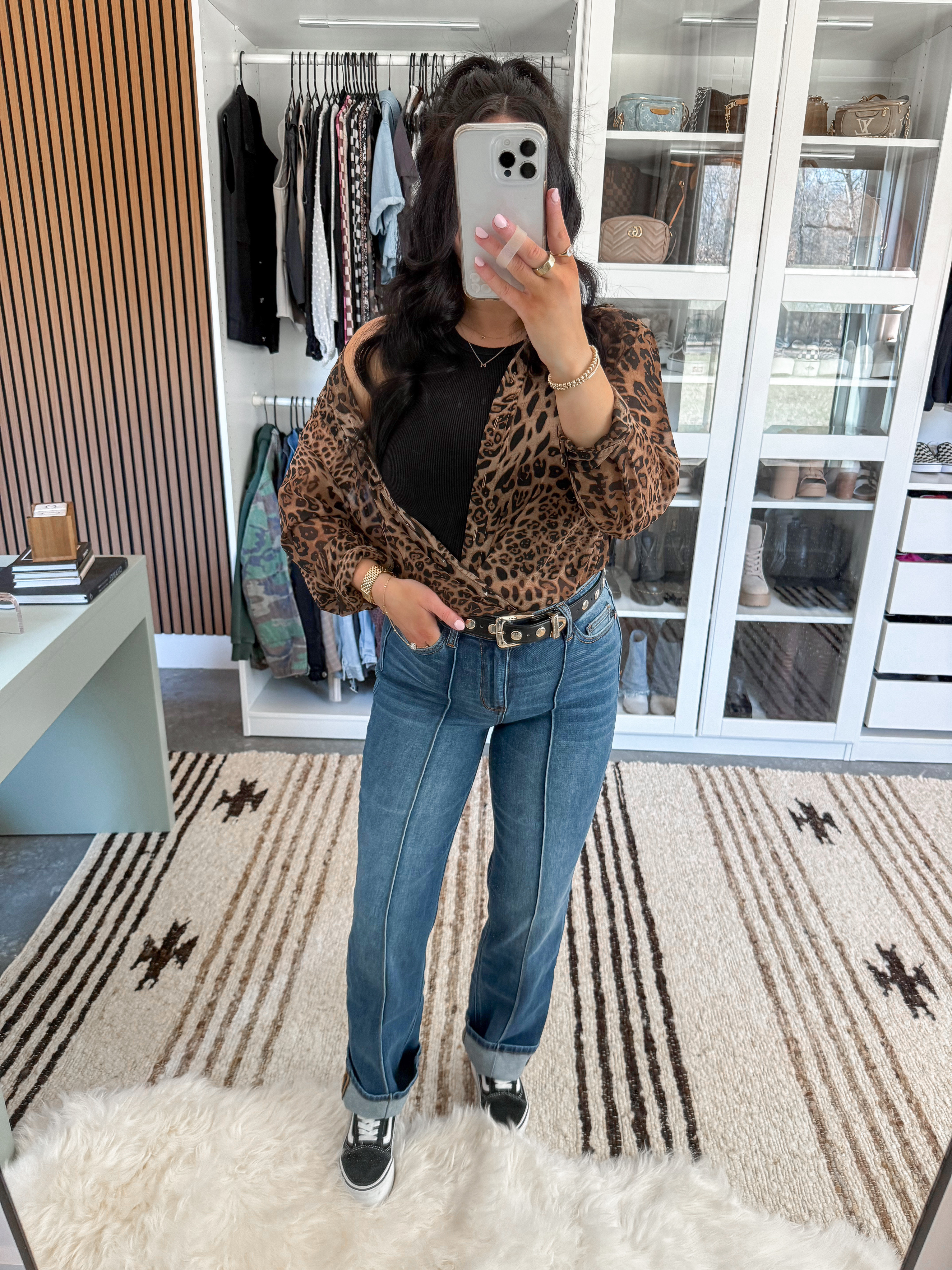 Blouse - small
Tank Top - xs
Bralette - medium
Belt - 27-31

Simple yet chic. 🖤 Love this leopard print blouse tucked into a good pair of dark denim! (These jeans are linked over on my ShopMy!) I finished the look with a studded belt & my platform vans. 

 

 

#LTKootd #LTKPetite