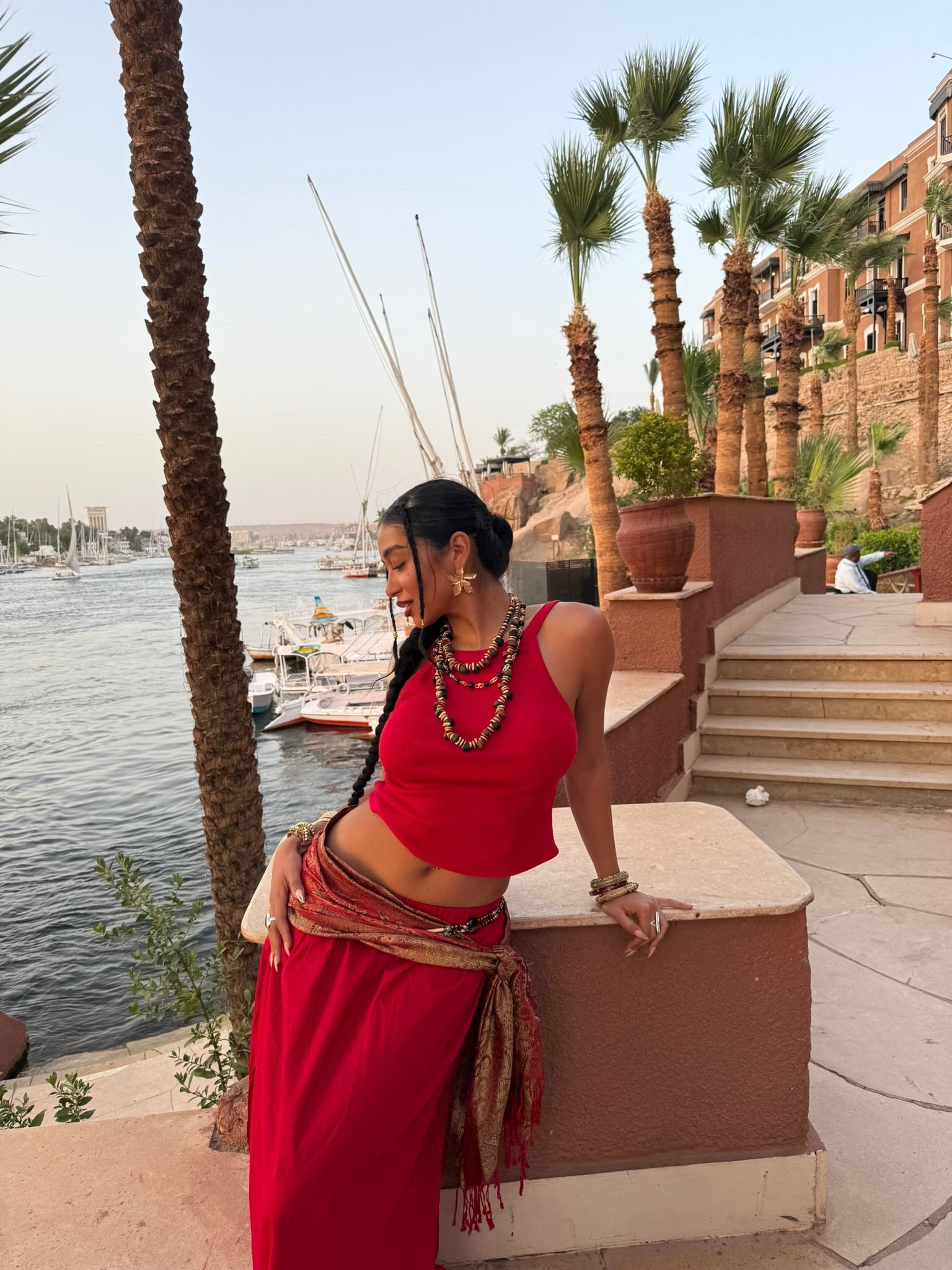 red & gold vacay look ⭐️

#LTKStyleTip #LTKSeasonal