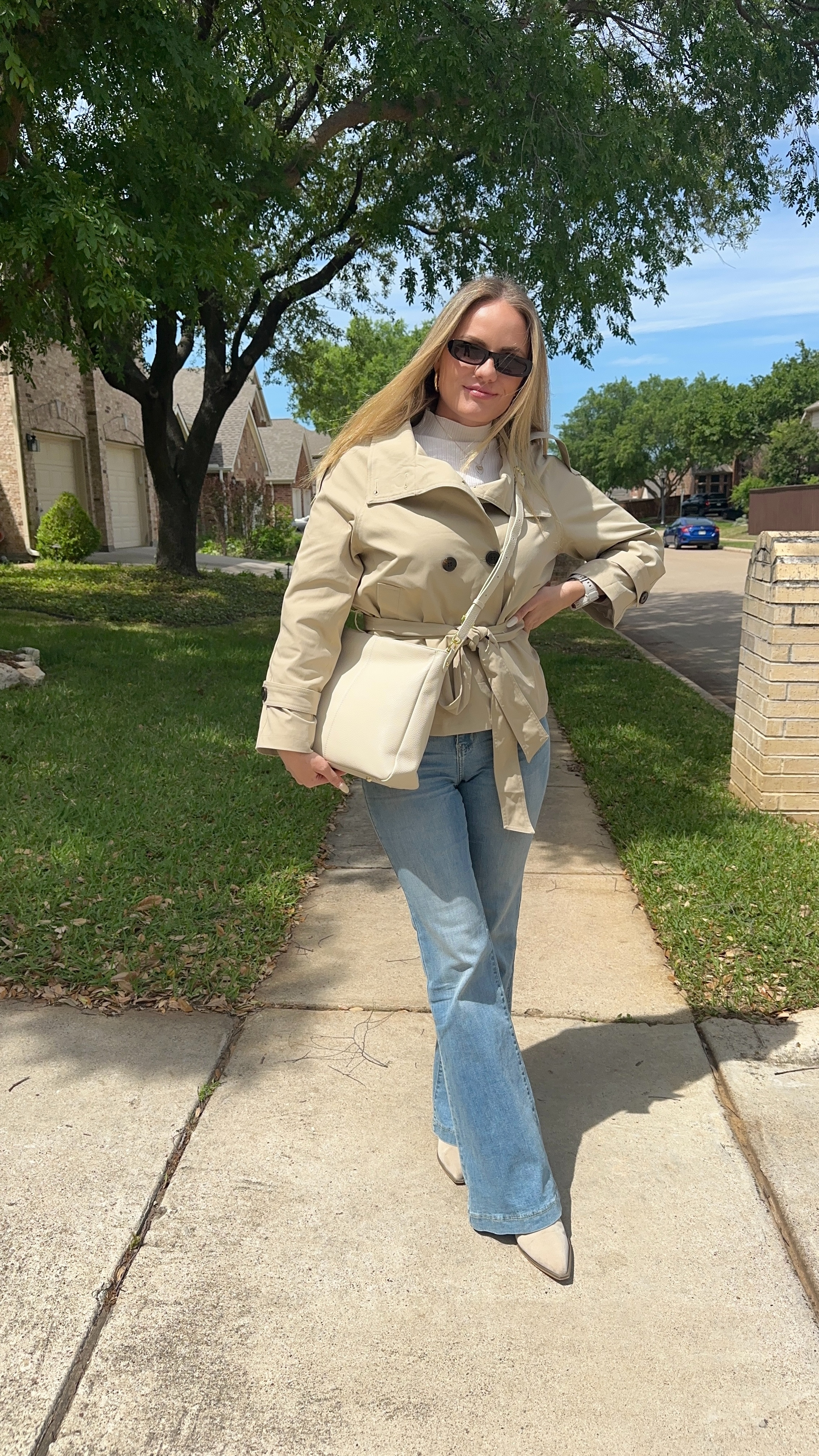 
Classic, effortless, and on repeat lately 🤍 It’s the kind of outfit that works for school drop-off, errands, lunch, all of it.

Neutral trench coat, flare jeans, everyday outfit, casual chic style, fall outfit idea, mom style, neutral outfits, easy everyday fashion ✨ 

 #LTKdayinmylife #LTKootd #LTKmomlife