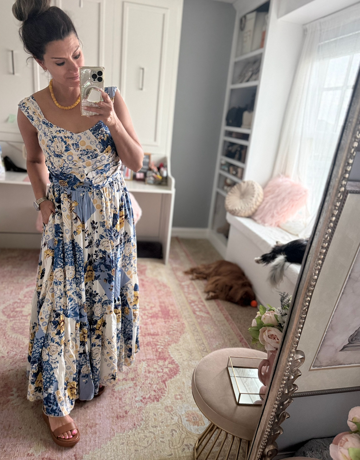Beautiful dress for summer 

 