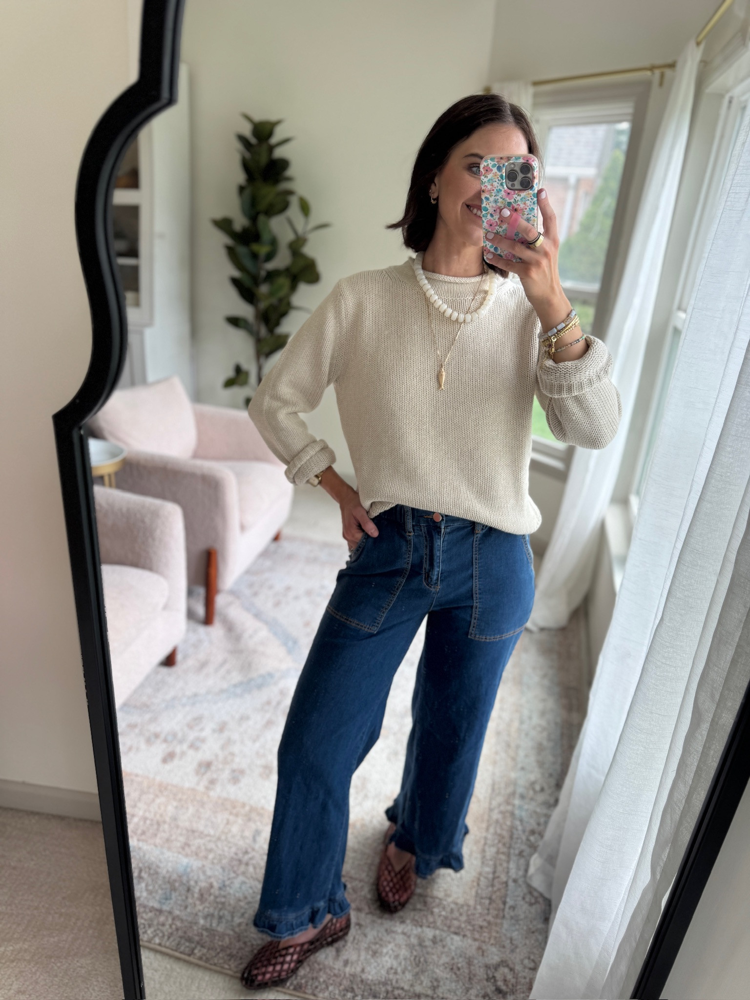 Love these jeans!!!

Transitional outfits, teacher outfits, summer to fall outfits, teacher outfit inspo, Hallie Ragan

#LTKgrwm #LTKSeasonal #LTKootd