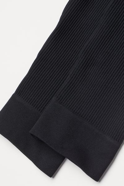 $17.49 | H&M (US + CA)