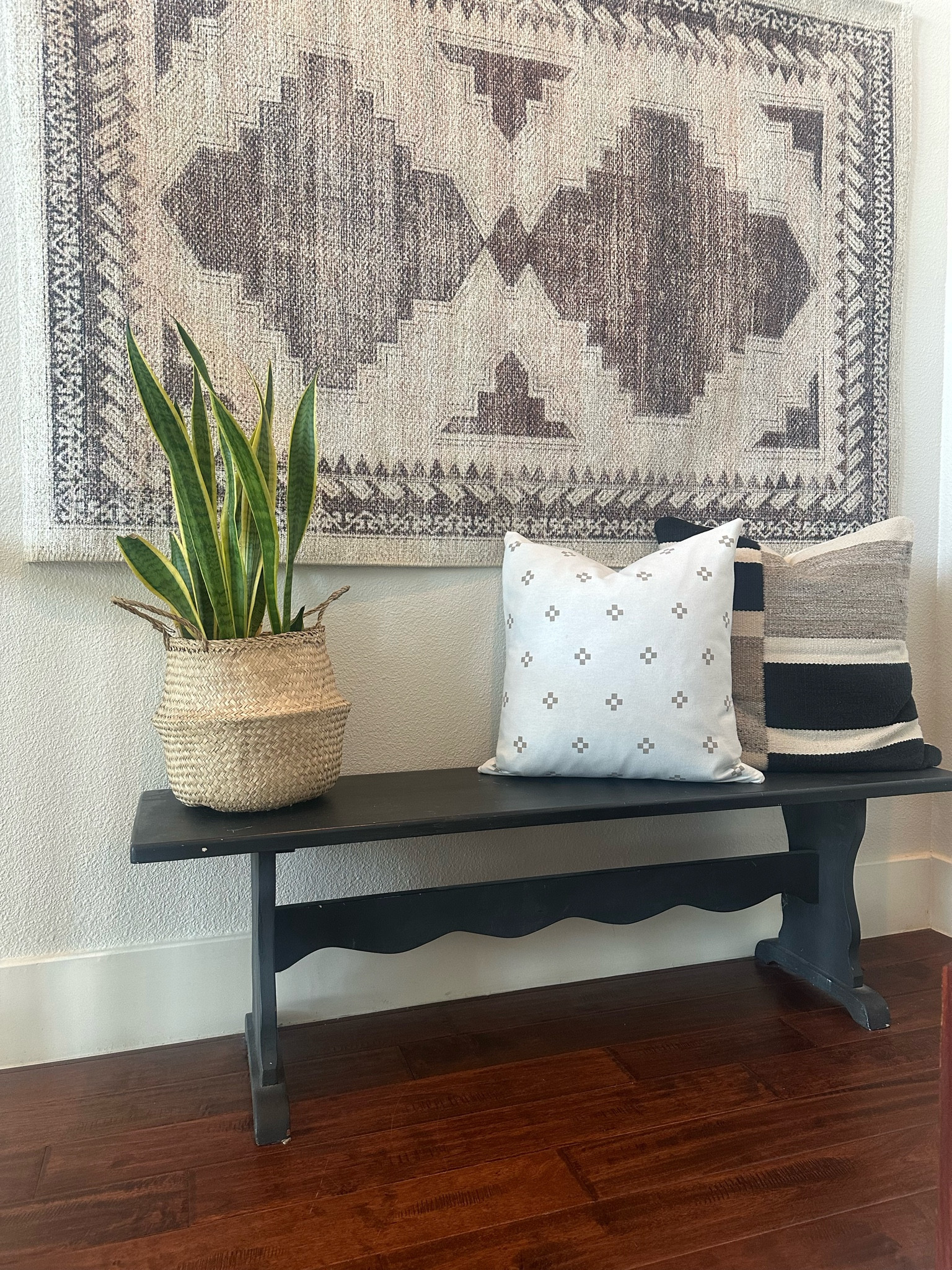 Beautiful Bench 

#LTKSaleAlert #LTKHome #LTKFindsUnder50