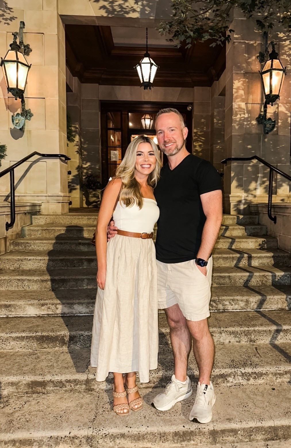 Date night outfit. Wearing size XXS in this petite friendly dress.

Fall outfits, fall dress, neutral dress, fall transitional dress, linen dress, business casual dress

#LTKSeasonal #LTKFindsUnder100 #LTKStyleTip