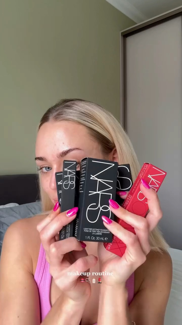 my makeup routine using some new product staples | @narsissist 🖤

I have linked the products on my LTK 💌 link in bio

#ad #makeuproutine #narscosmetics #tutorial