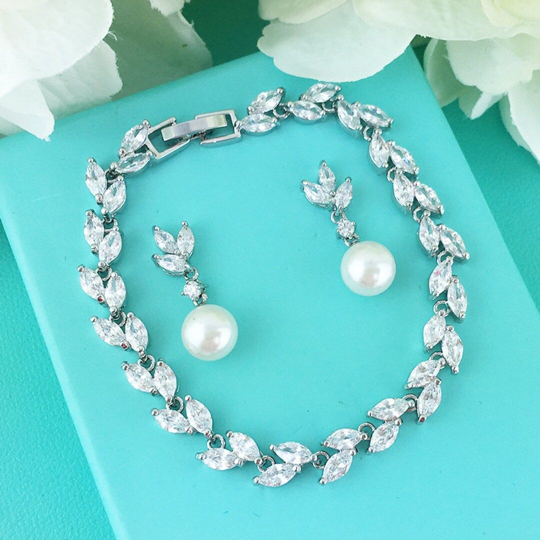 Bridesmaid Jewelry Bracelet Gift Set Silver Crystal Wedding - Etsy | Etsy (US)