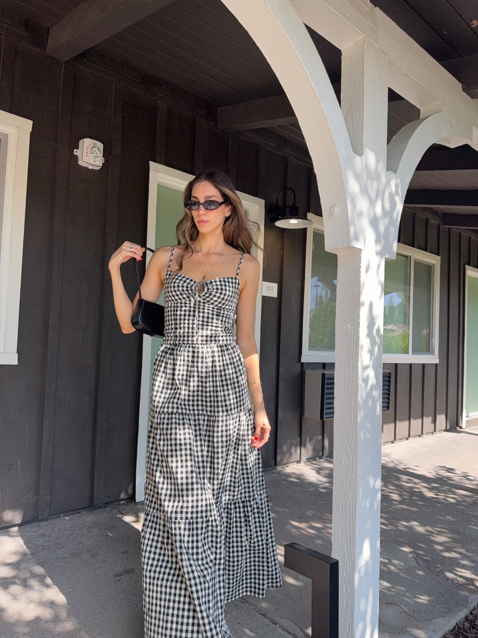 my favorite gingham dress 🖤🤍

#LTKTravel #LTKStyleTip #LTKWorkwear