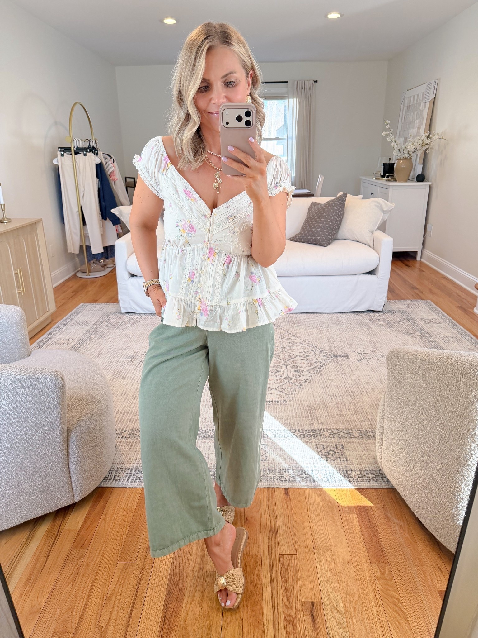 Target Spring Outfit🎯

Target finds, target fashion, spring outfits, spring dresses, vacation outfits, resortwear, vacation dresses, petite style, midsize fashion

#LTKPetite #LTKMidsize #LTKootd