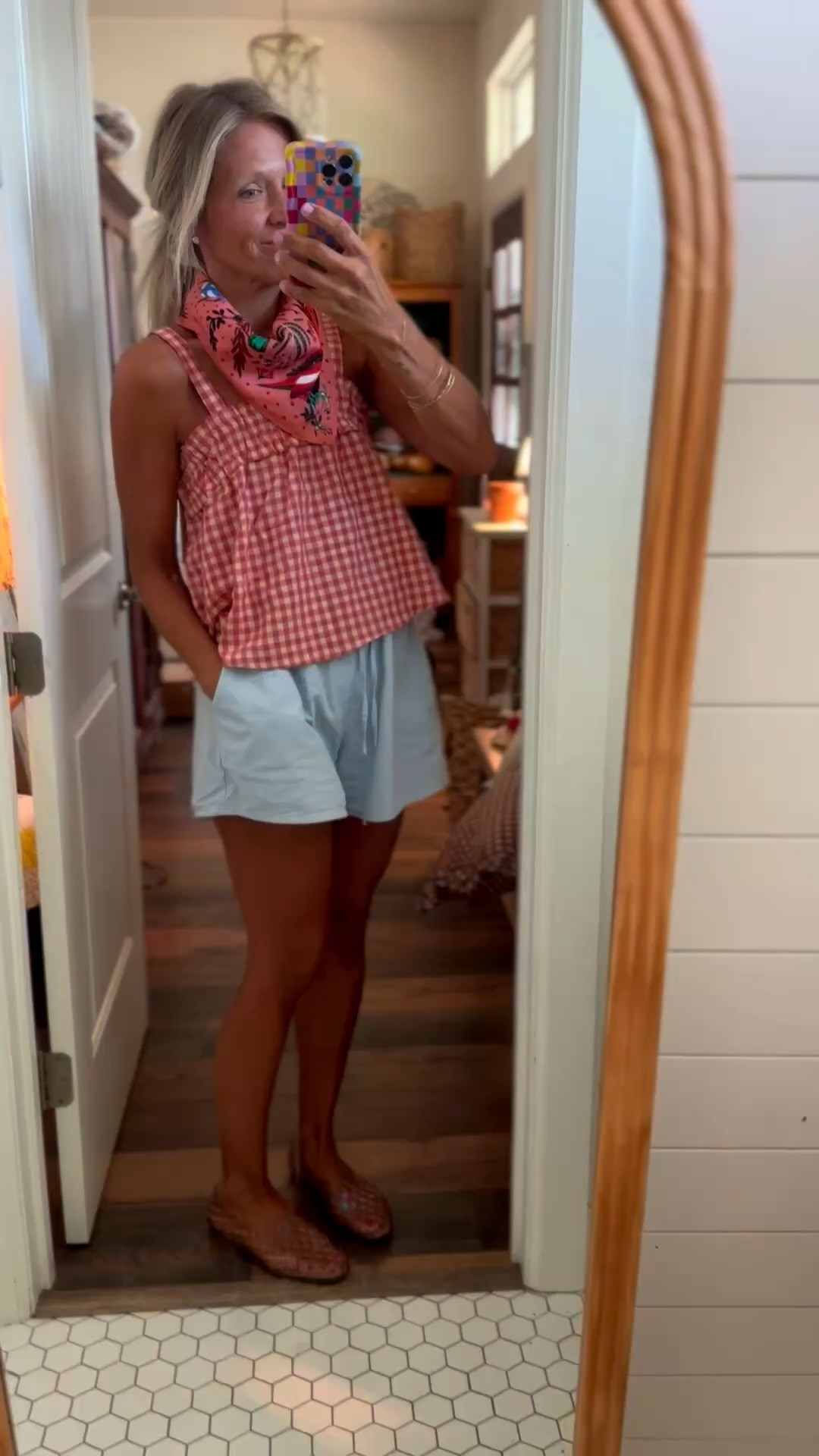 One of my favorite casual mix and match outfits! All from Amazon!
The shorts are from a set that I’ve linked. 
Shorts- medium
Top- medium 
I’m 5’7 and wear a medium for reference.

#LTKgrwm #LTKmomlife #LTKootd