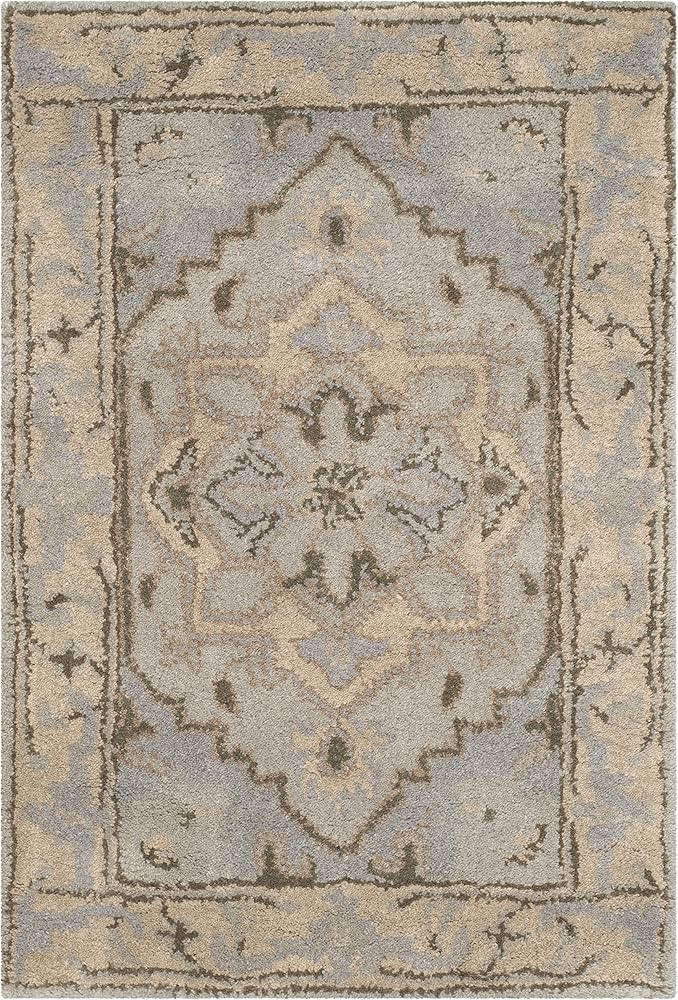 SAFAVIEH Heritage Collection Accent Rug - 2' x 3', Beige & Grey, Handmade Traditional Oriental Wo... | Amazon (US)