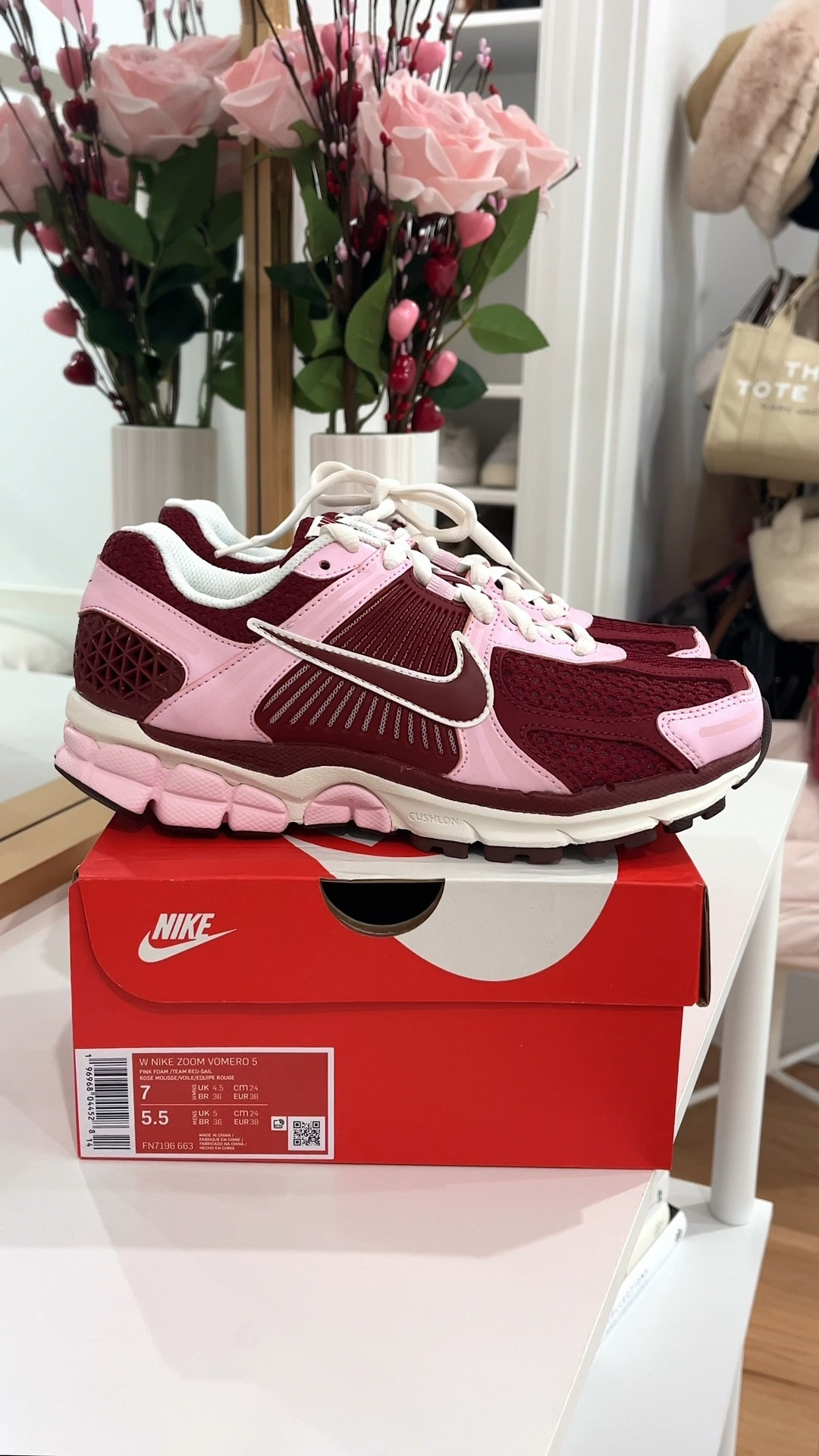 this color combo > 

#LTKShoeCrush #LTKFitness #LTKActive