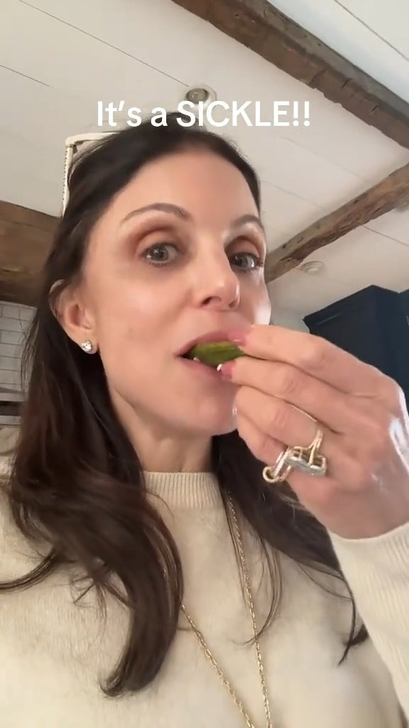 Freaking out over this 🥒 @Grandpajoespickles

#LTKHome #LTKWatchNow