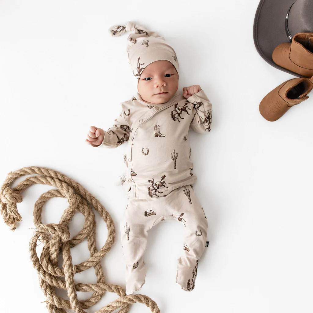 Take Me Home Set with Cap in Classic Cowboy | Kyte Baby