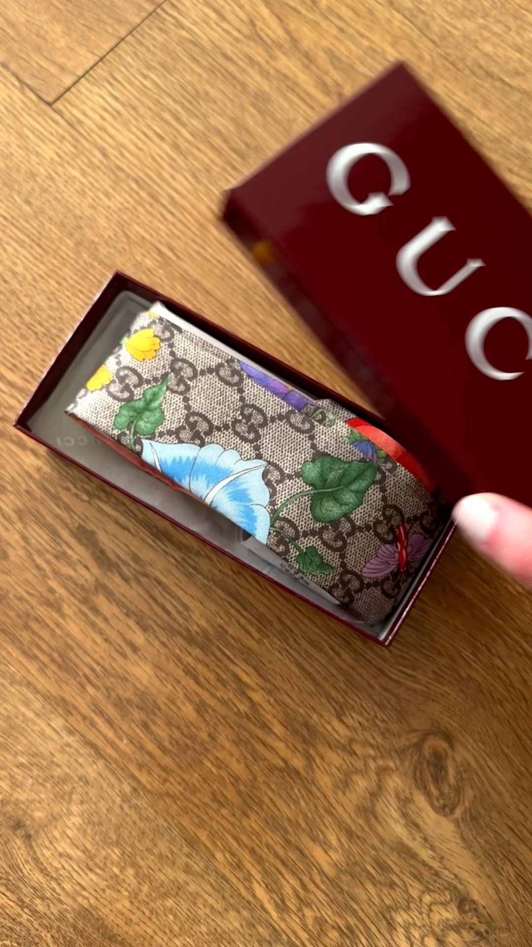 Gucci silk scarf, floral print scarf 

#LTKWorkwear #LTKSeasonal #LTKOver40