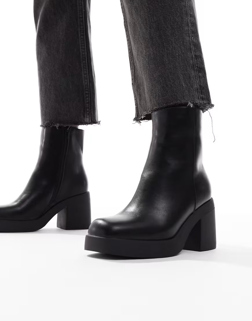 SEQWL Audi chunky ankle boots in black | ASOS (Global)
