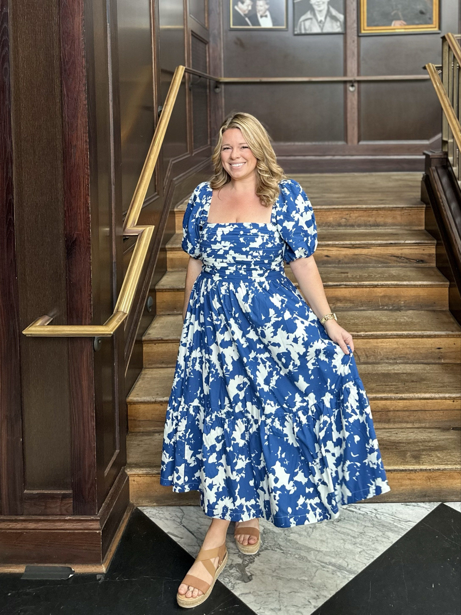 These specific style of puff sleeve dresses from Abercrombie are my favorite. This dress is a midi length compared to the 4 there mini lengths that I already have. I clearly love this style so much, the sleeves are the right length and the pockets are the perfect touch making this the best dress I own. Size down in this dress due to the stretchy bust.

Emerson poplin 
Puffy sleeve dress
Midsize dress
Size large dress
Floral dress
Spring dress
Midsize outfits
Springtime style
Spring fashion

#LTKstyletip #LTKmidsize #LTKSpringSale