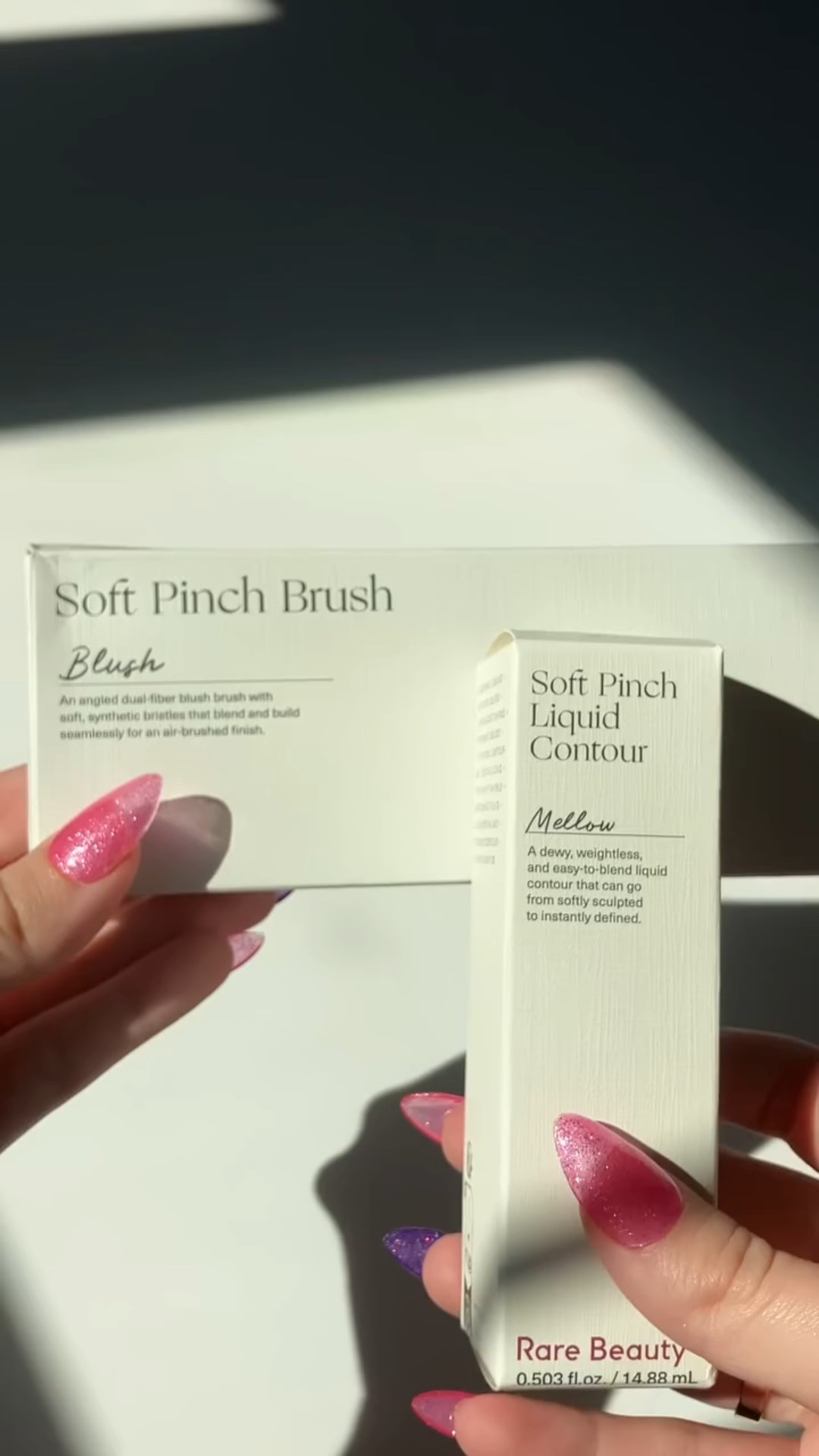 ☀️ @rarebeauty soft pinch liquid contour in the shade mellow - light (cool brown) #gifted 

Thank you Rare Beauty and Skeepers for sending me these prodicts!

#LTKBeauty