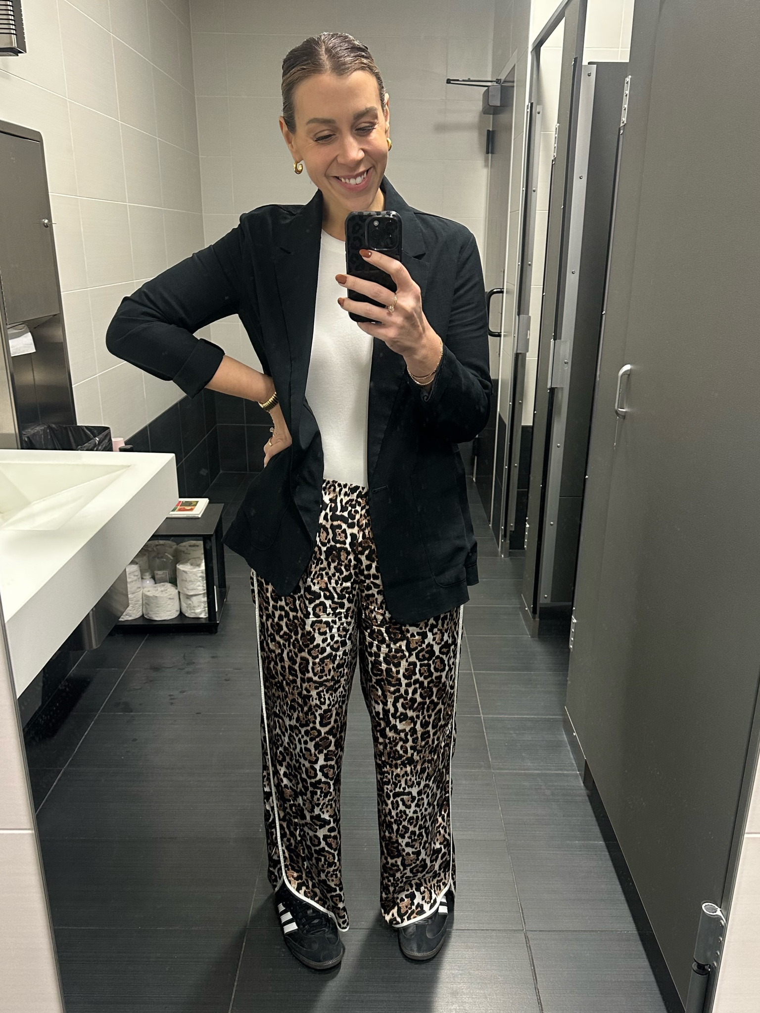 Business causal, but make it comfortable.  

#LTKFindsUnder50 #LTKStyleTip #LTKMidsize