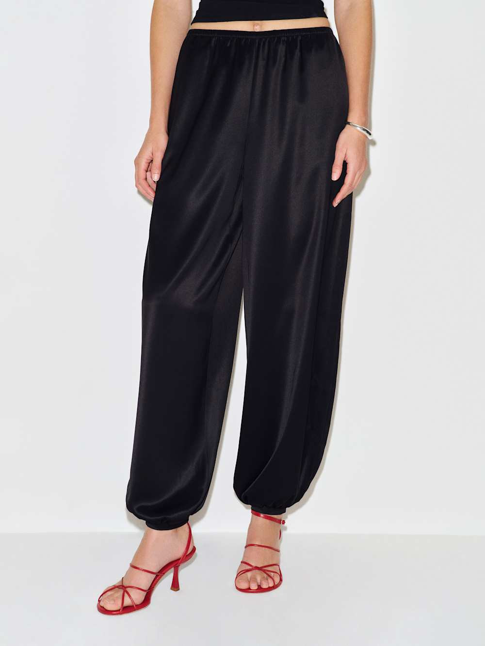 Aven Satin Pant | Reformation (Global)