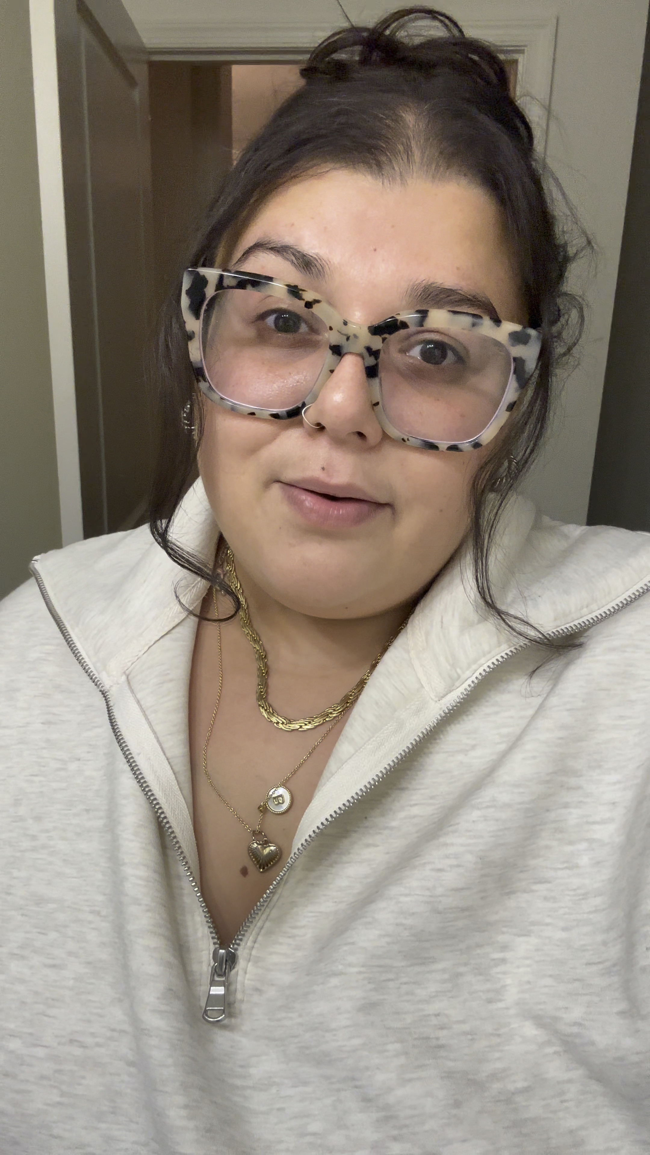 This pullover is SO soft I gasped 

#LTKSeasonal #LTKHoliday #LTKGiftGuide