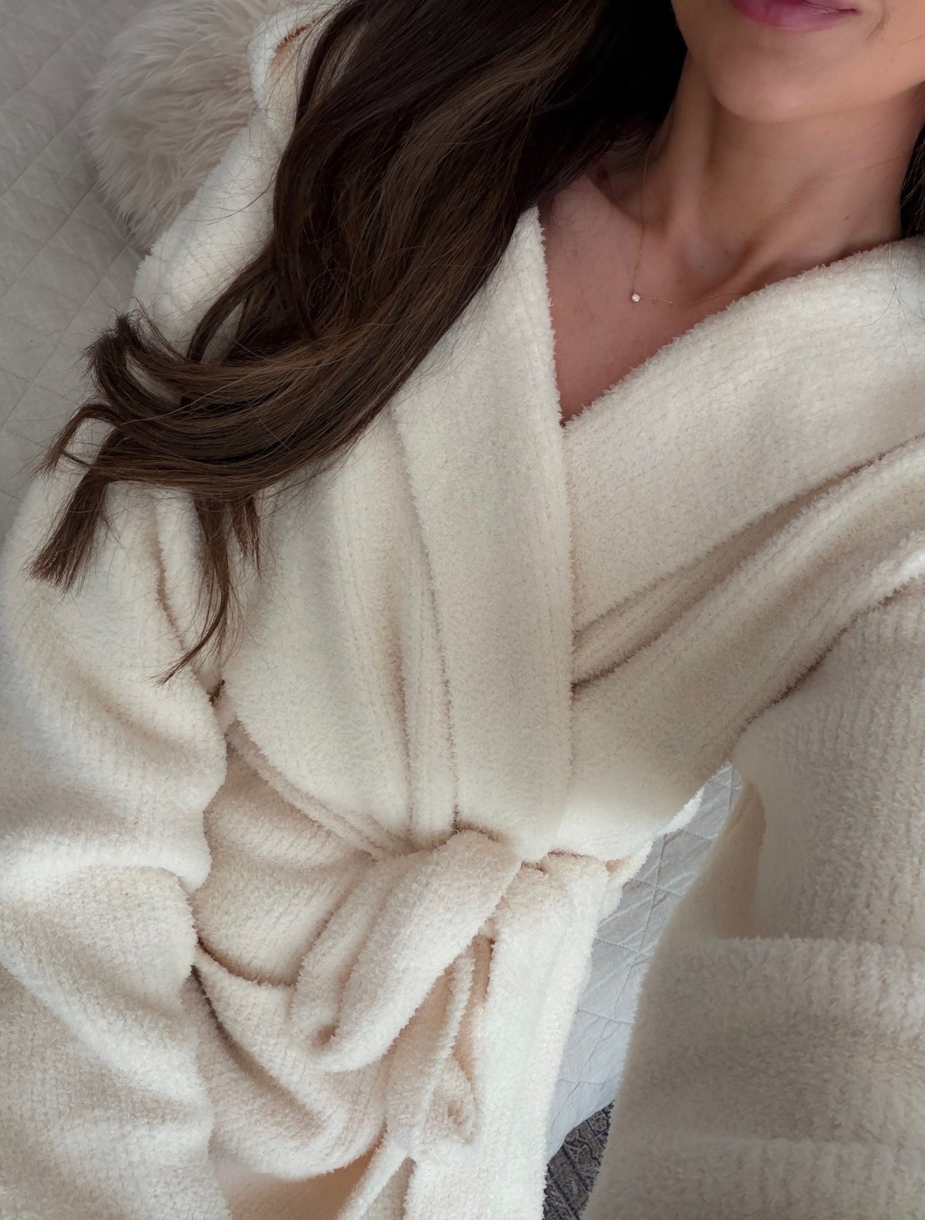Cozy robe from Amazon, spa at home, cozy at home, fuzzy robe, look for less, cozy gift idea, annabrstyle

#LTKOver40