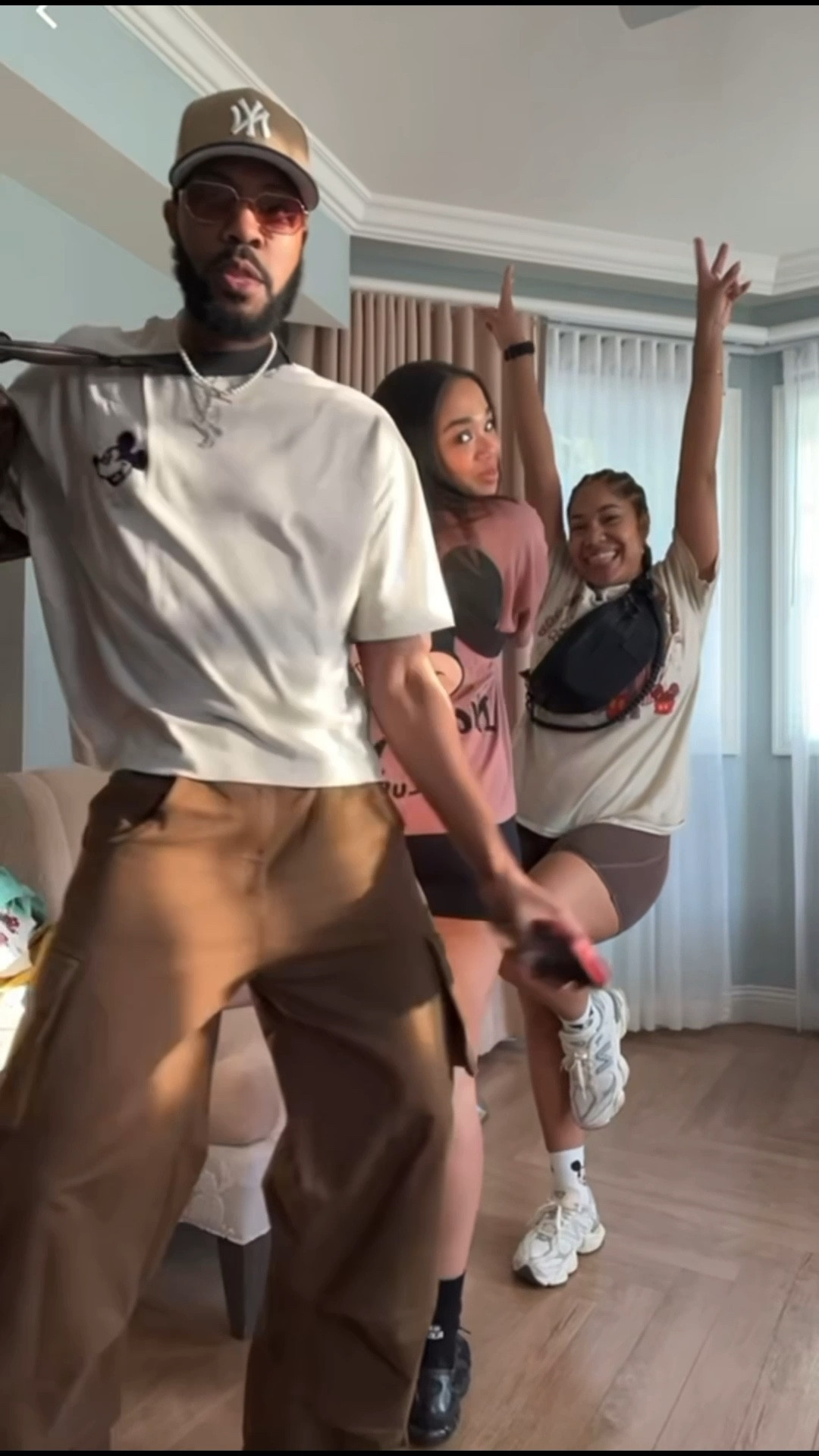 We’re in Disney! 🪄😍 Get ready with me for our first day at the park. Aren’t we cute in our shirts? ☺️ Comfort first- New Balance sneakers for all the walking & my Beis fanny for the convenience 🤸🏽‍♀️

#LTKActive #LTKStyleTip #LTKTravel