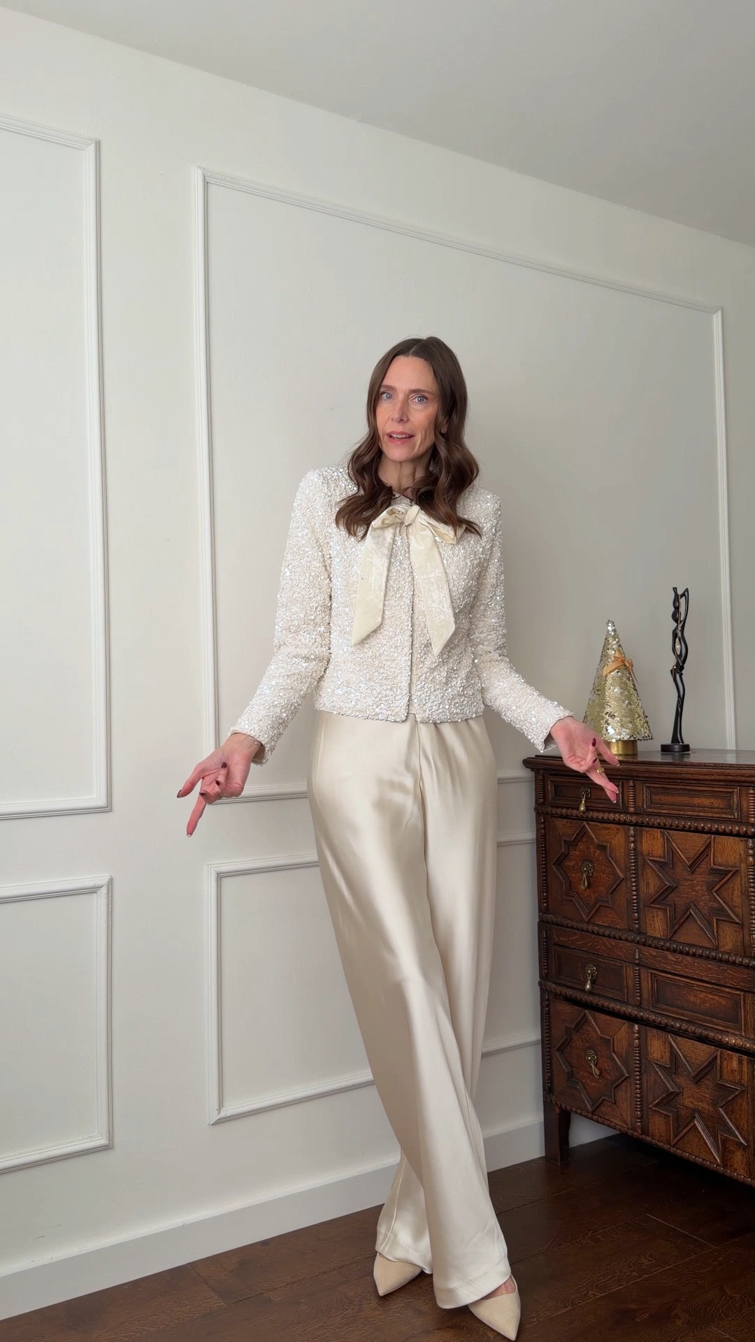 Festive outfit formulas! Satin trousers are such a useful piece to have in your wardrobe. You can style them so many different ways. 

Style over 40, what to wear for the holidays, Christmas outfits, white sequin jacket, black evening jacket

#LTKTall #LTKHoliday #LTKFindsUnder100