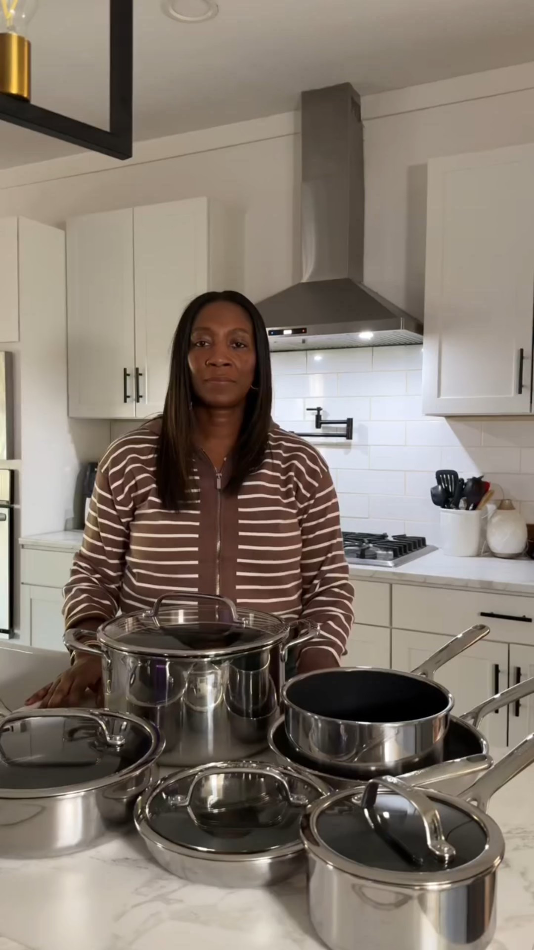 Lately, this is the cookware I keep reaching for. The @theoriginalgreenpan Spectra Hybrid Ceramic cookware makes everyday cooking easier with the stainless-steel sear I love and the smooth nonstick release that actually works. A reliable cookware set for home cooking that fits perfectly into my daily kitchen routine.

#theoriginalgreenpan #greenpanspectra #cookware #gifted #everydaycooking
—————————————————————
Cooking in the kitchen, stainless steel cookware, cooked meals, non-stick, meals,