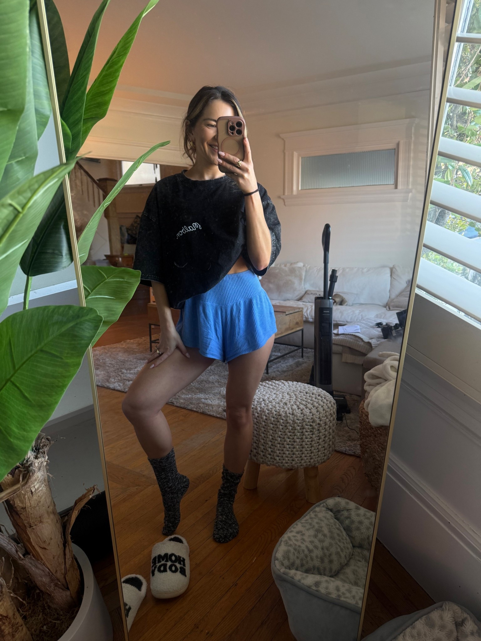 I have the full set and it’s amazing!!!!!!🩵🩵🩵 the comfy periwinkle pants too!!!