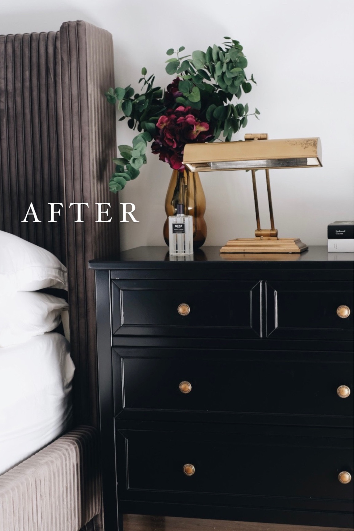 Night stand 