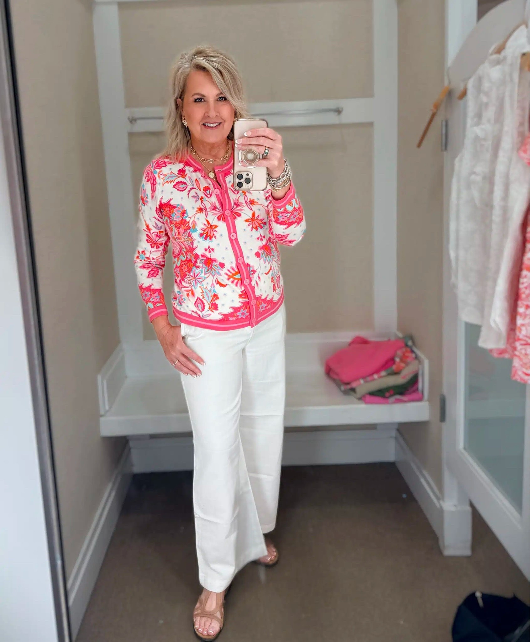 This outfit would be great for Mother’s Day weekend. The white jeans and pink cardigan would be a great option if you’re wanting something that isn’t a dress!

#LTKWorkwear #LTKOver40 #LTKootd