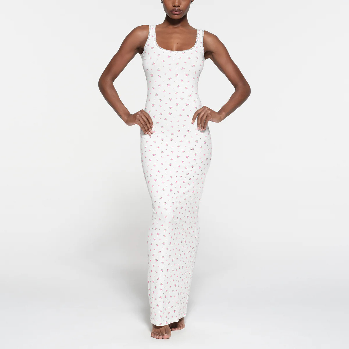 SOFT LOUNGE LACE SCOOP NECK DRESS | NEON ORCHID ROSE PRINT | SKIMS (US)