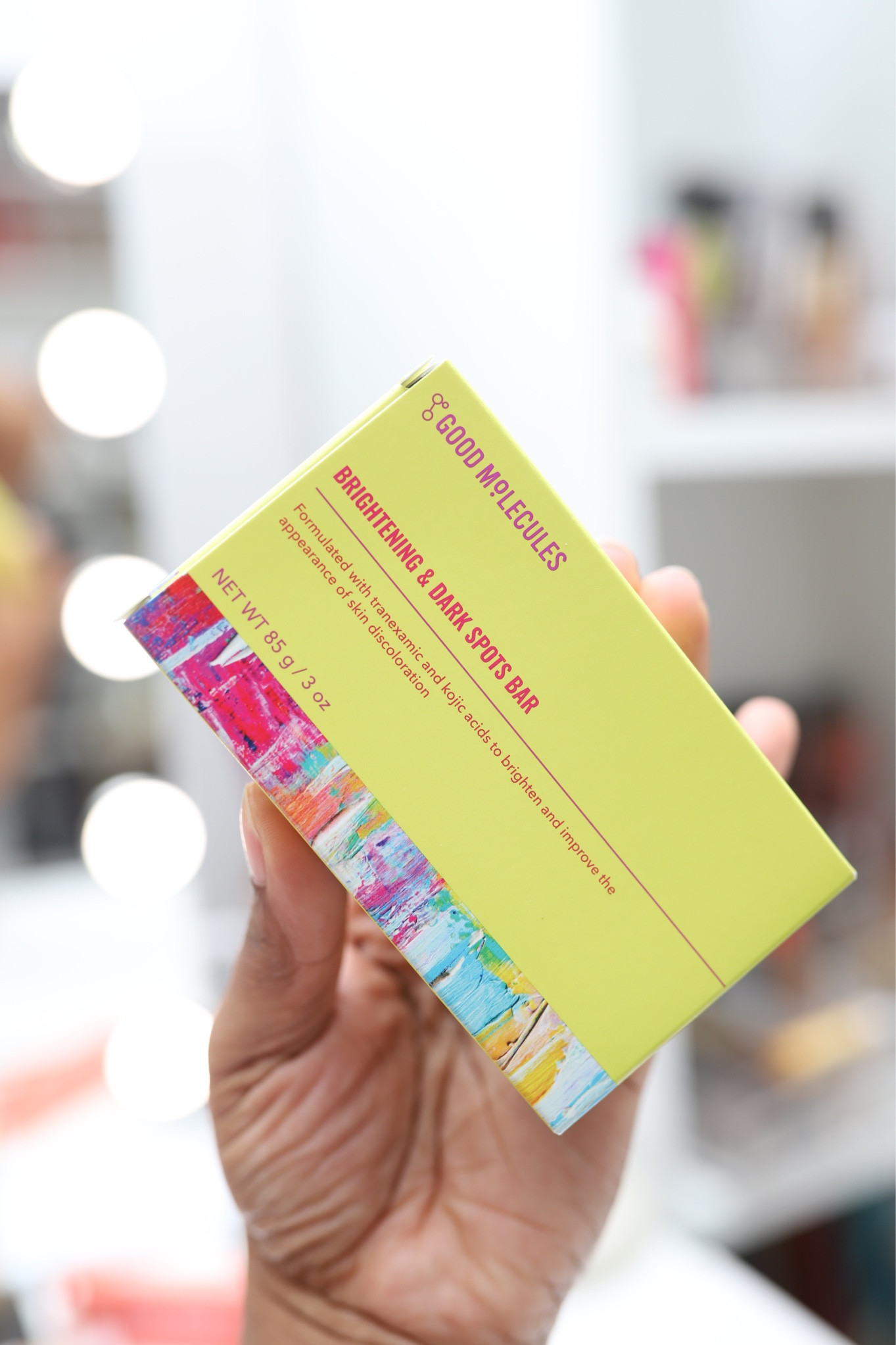 “Dark spots, who? 💛 The Good Molecules Dark Spot Bar is my new skincare fave—affordable and effective! #GoodMolecules #LTKBeauty #ulta

#LTKBeauty