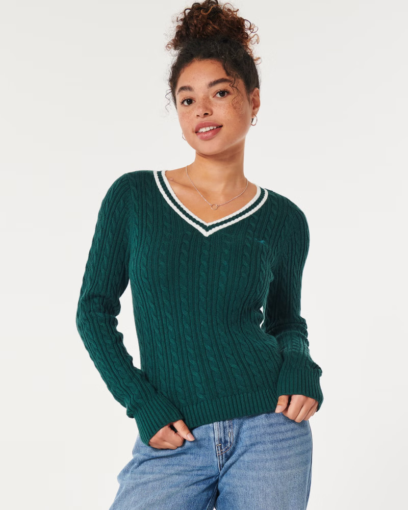 Cable-Knit Icon V-Neck Sweater | Hollister (US)