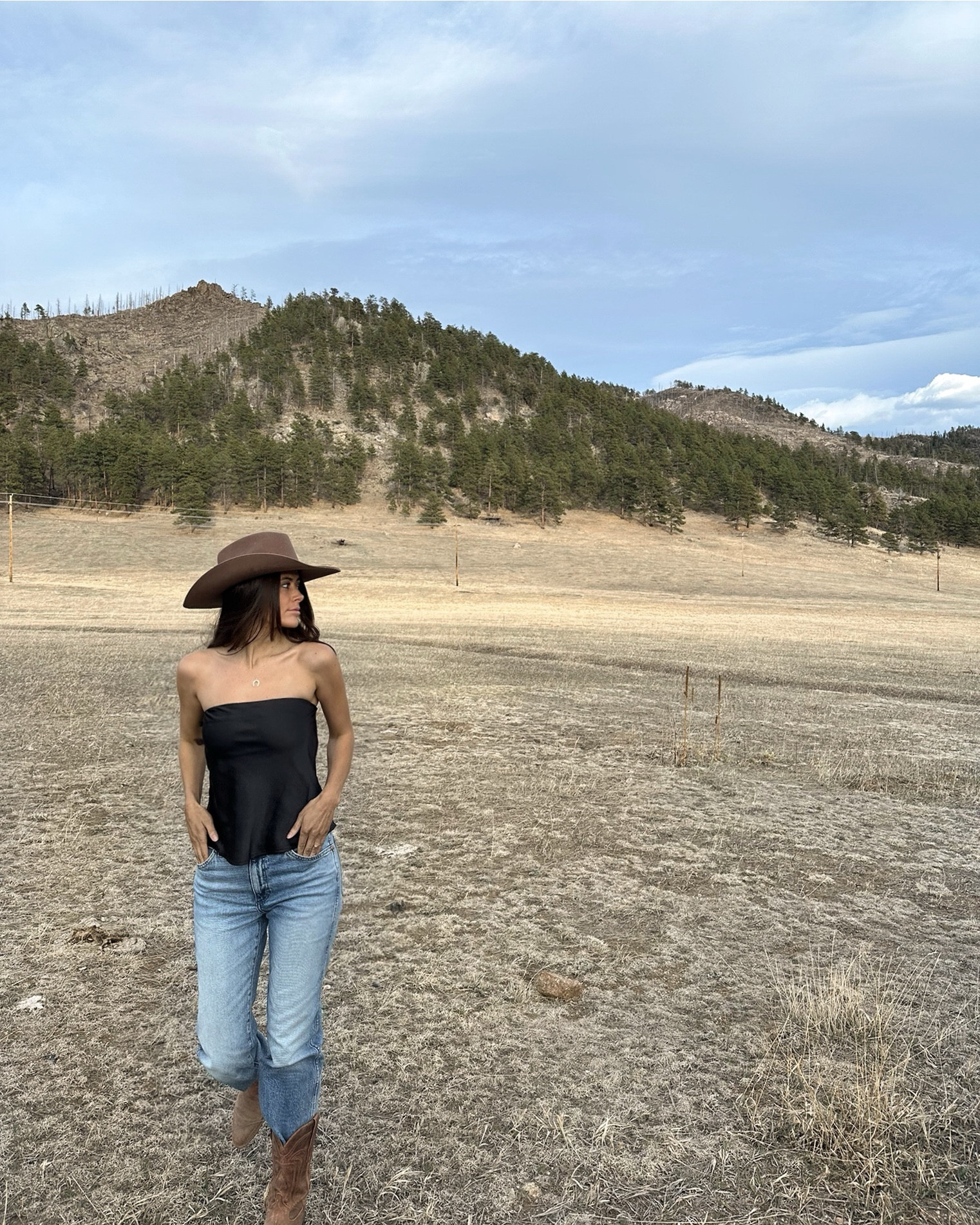 mountain western 🪶

#LTKWatchNow #LTKSaleAlert #LTKFestival