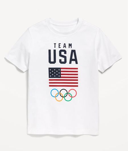 I just put in a big #OldNavy order for Lily and was sad to see this #TeamUSA shirt was only available in boys. I ordered an XXL, let’s see! 