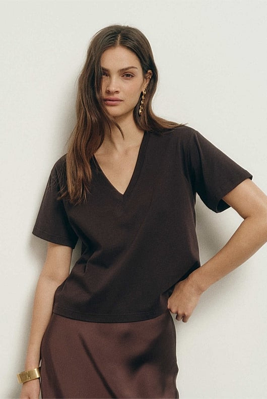 V Neck T-Shirt | Witchery (AU)