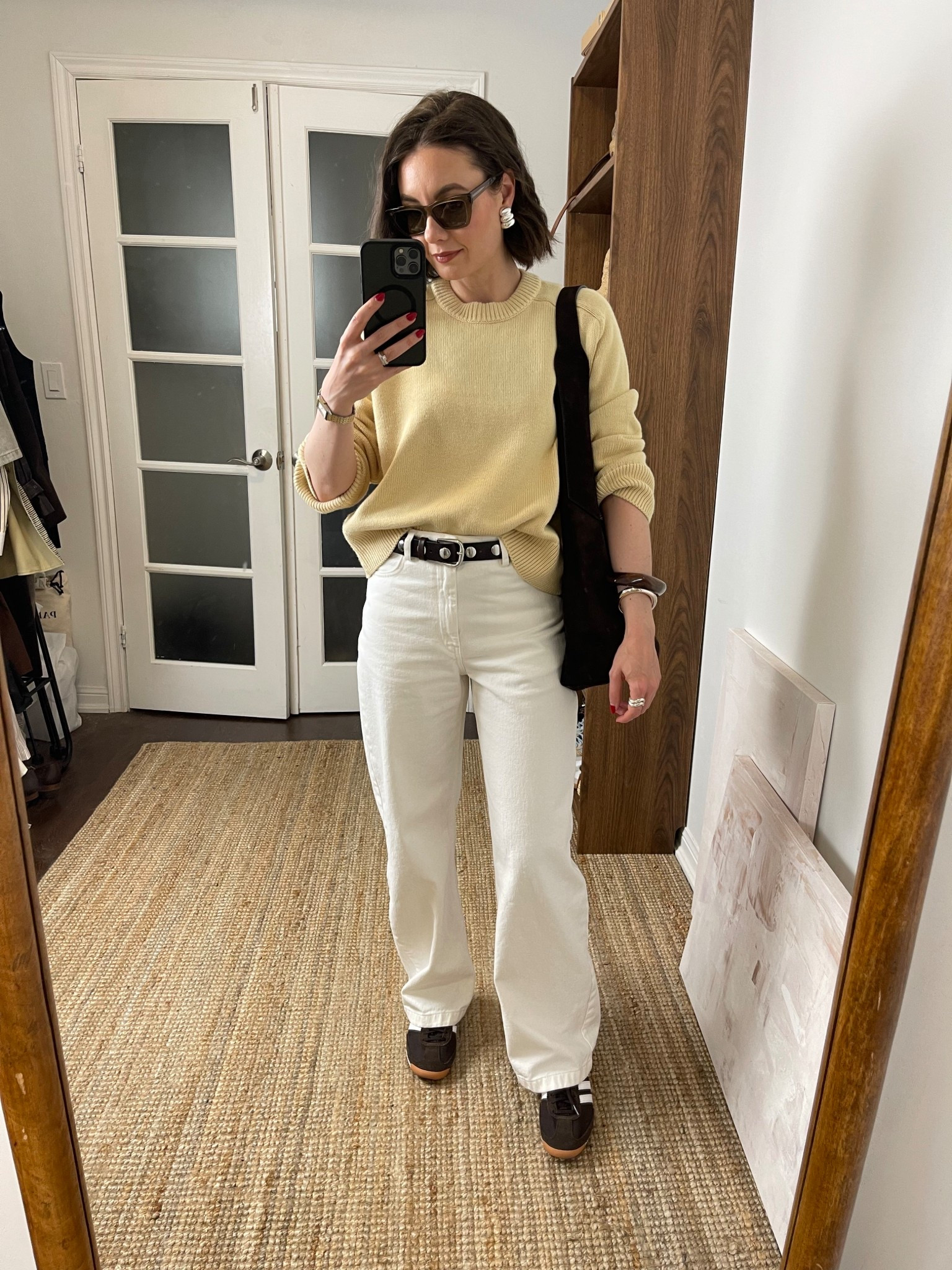 Yellow sweater, brown belt, white jeans, brown sneakers

#LTKStyleTip #LTKSeasonal #LTKFindsUnder100