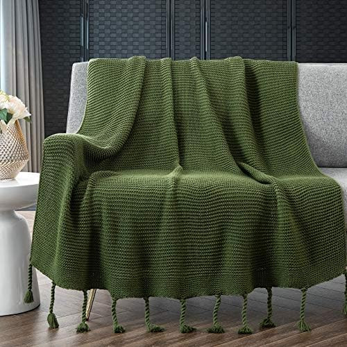 RUDONG M Knitted Throw Blanket with Fringe, Forest Green Knit Throw Blanket for Couch Bed Sofa 50... | Amazon (CA)